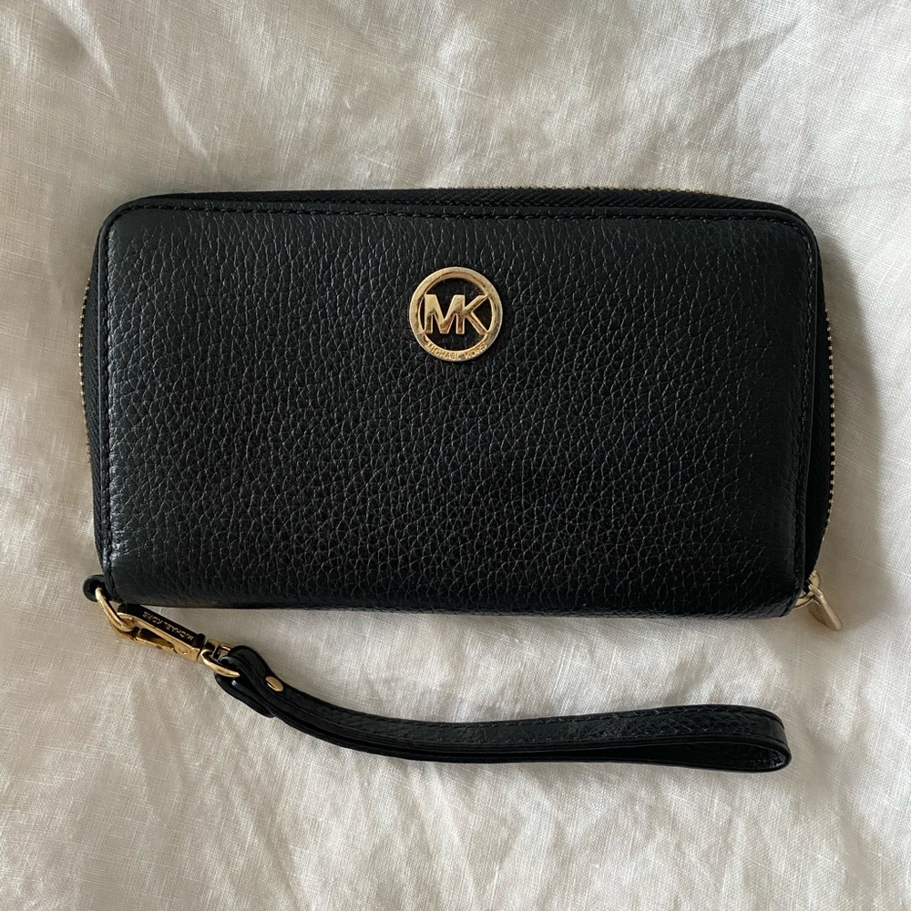 Michael Kors wristlet / card wallet black with gold detailing with handle